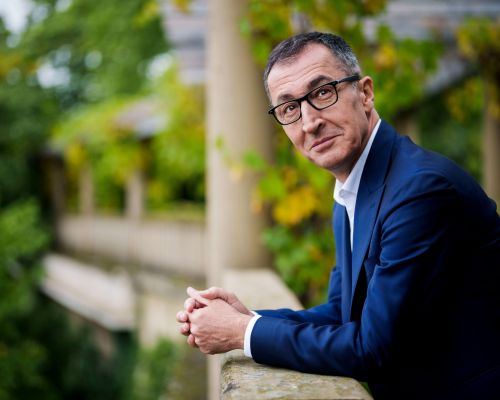 Cem Özdemir wird Schirmherr von MME (c) Dominik Butzmann